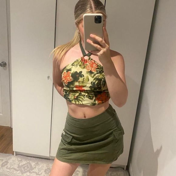 Y2K floral green halter top - Picture 2 of 4
